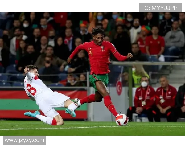 伊朗与巴勒斯坦足球赛精彩直播全程回顾与分析